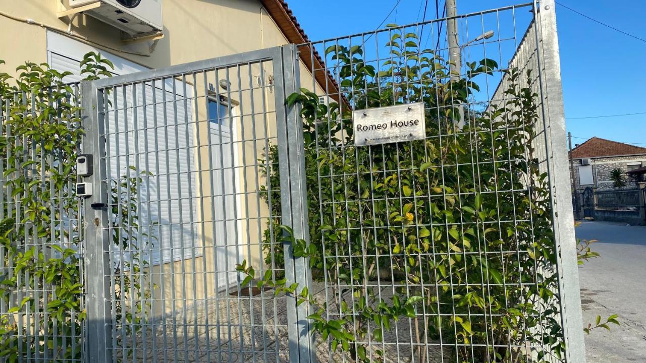 Ferienwohnung Patras Romeο House Exterior foto